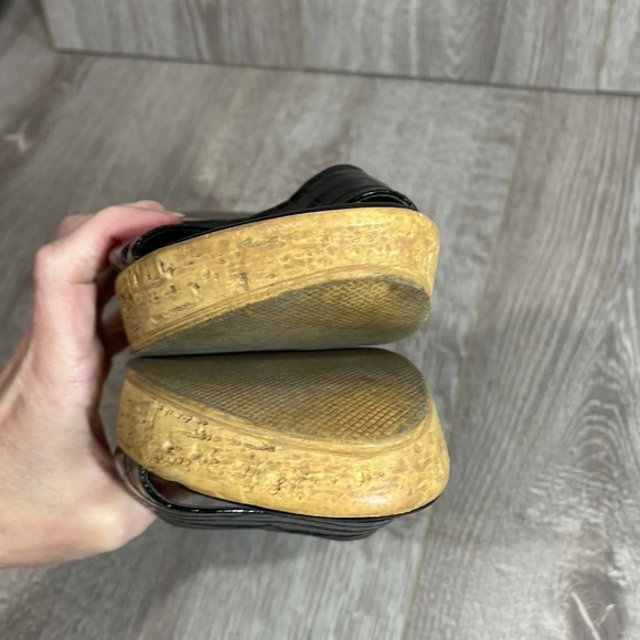 Marzia Vellutini Italian Wedge Slip On Sandals Black Patent Croc Faux Cork 6.5 - Picture 15 of 16